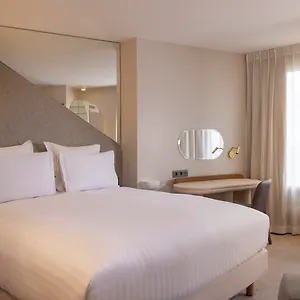 Beige 4* Paris